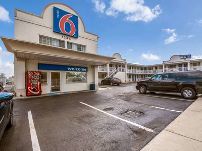 Motel 6 Washington DC Convention Center