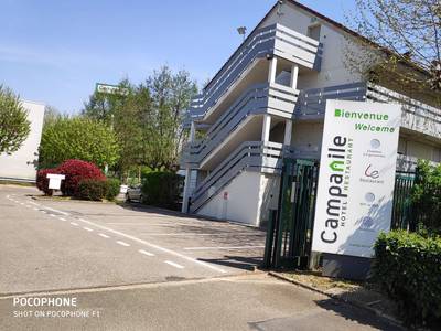 Campanile Plaisir