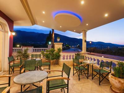 Alykes Park Bungalows & Apartments