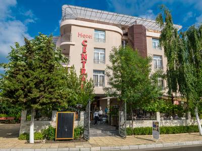 Central Hotel
