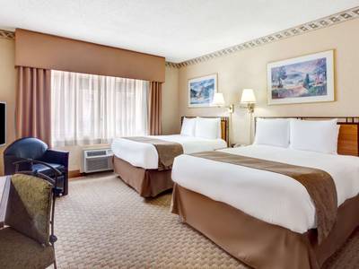 Travelodge Seattle by The Space Needle