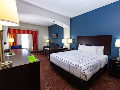 La Quinta Inn & Suites Houston Normandy