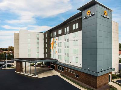 Winchester La Quinta Inn & Suites