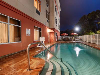 Best Western Plus Cecil Field Inn & Suites