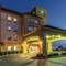 La Quinta Inn & Suites Fort Worth - Lake Worth
