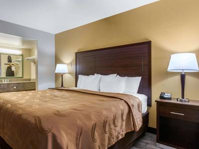 Days Inn & Suites Mesa