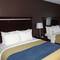Comfort Inn & Suites JFK Airport
