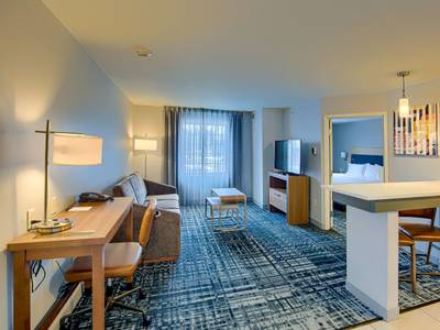 Staybridge Suites South Bend - University Area