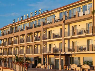 Hotel Antares