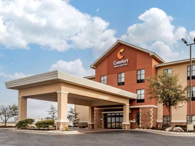 Comfort Inn & Suites Shawnee