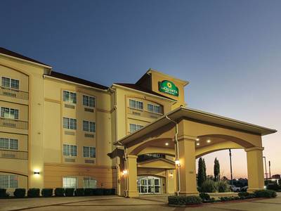 La Quinta Inn & Suites Dallas - Hutchins
