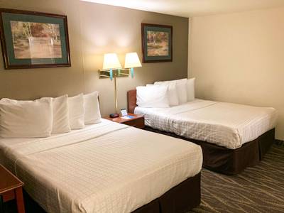 Rodeway Inn & Suites