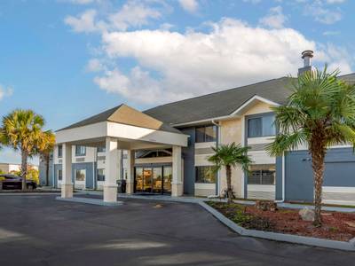 Comfort Inn and Suites Robins AFB