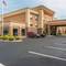 Comfort Inn & Suites Fort Campbell