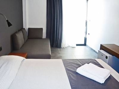 Amphitryon Boutique Hotel