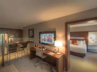 The J House Greenwich