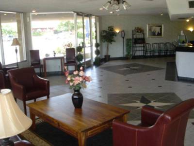 Rodeway Inn & Suites