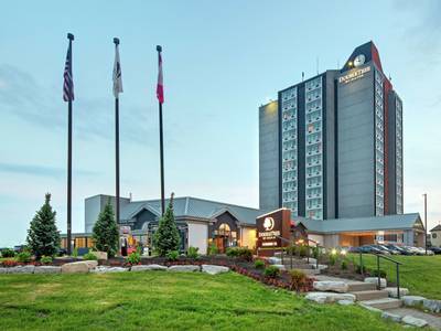 DoubleTree Toronto Airport 