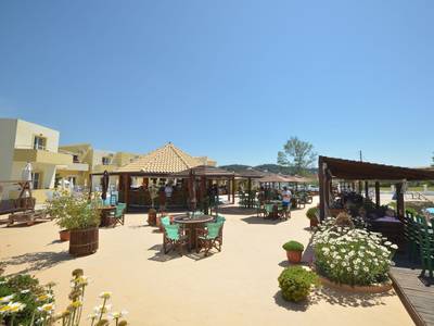 Del Mare Beach Hotel