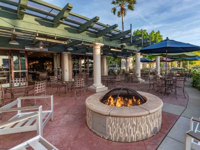 Best Western Plus Hilltop Inn (Foto)