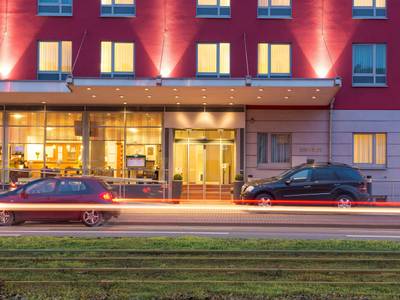 Essential by Dorint Hotel Köln-Junkersdorf