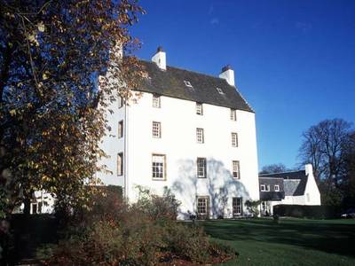 Macdonald Houstoun House