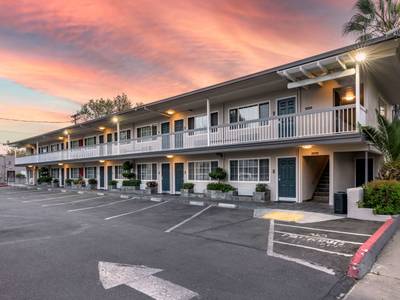 Best Western Town House Lodge