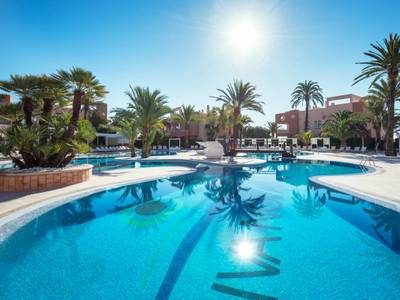 Oliva Nova Golf & Beach Resort (Foto)