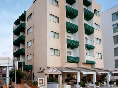 Constantiana Beach Hotel