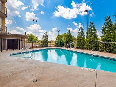 Best Western Plus Atlanta Airport East