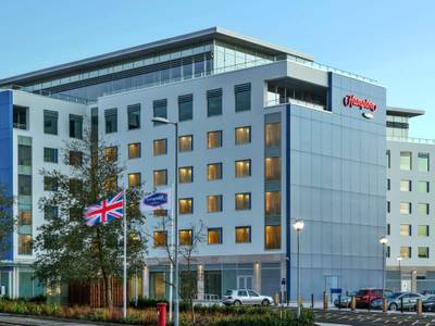 Hampton by Hilton London Luton Airport