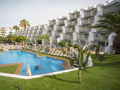 Playa Olid Suites & Apartments