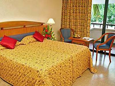 Club Palm Garden Hotel