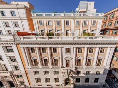 Aleph Rome Hotel, Curio Collection by Hilton