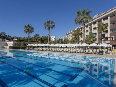 PrimaSol Hane Family Resort