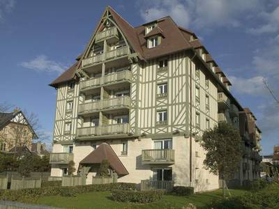 Pierre & Vacances Premium Residence La Villa Gardénia