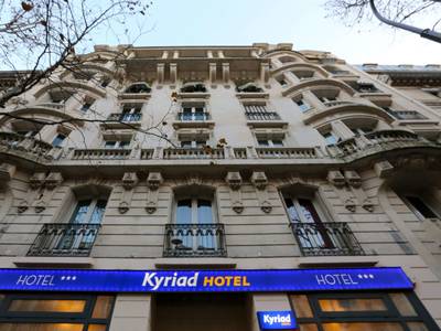 Kyriad Paris 18 - Porte de Clignancourt - Montmartre