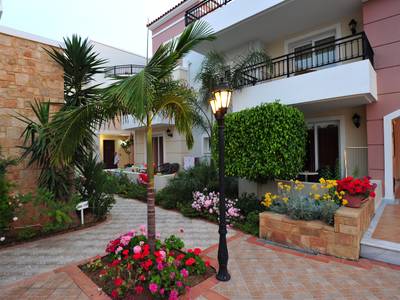 Zeus Village Resort Hotel