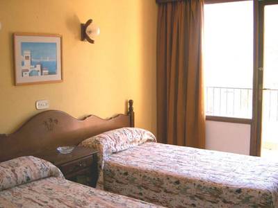 Elegance Playa Arenal III