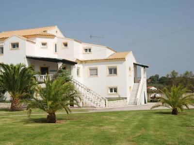 S&C Kosmos Beach Resort 