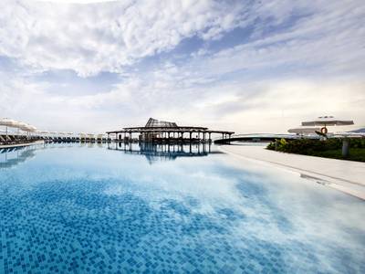 Elexus Hotel & Resort & Spa