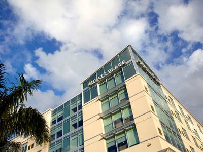 Hyatt Place Miami Airport East