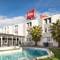 ibis Arles