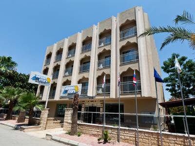 Seven Stars Exclusive