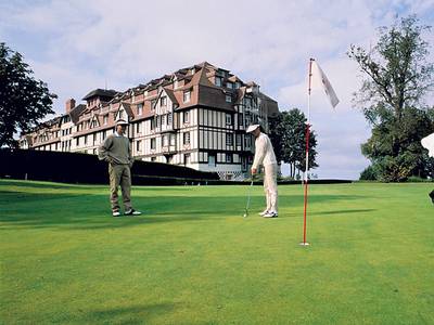Hôtel Barrière L'Hôtel du Golf Deauville