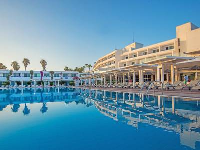 The Dome Beach Hotel & Resort