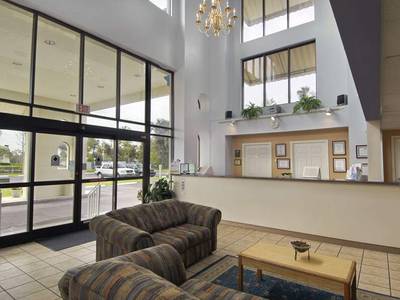 Howard Johnson Inn Tropical Palms Kissimmee