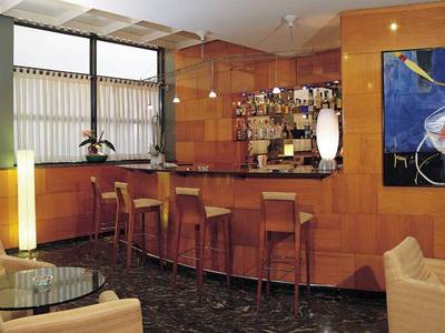 NH Barcelona Entenza