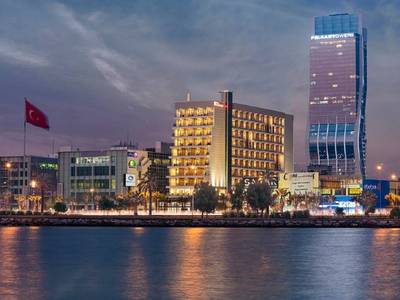 Hilton Garden Inn Izmir Bayrakli