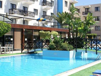 Anemi Hotel & Suites